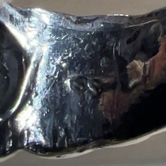 Vintage Designer Dian Malouf Sterling Silver Ribbed Chunky Heart Ring, Size 5.5 - Picture 8 of 13